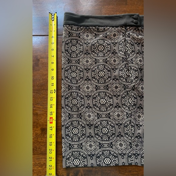 The Limited Pencil skirt Size 14 - Picture 8 of 8